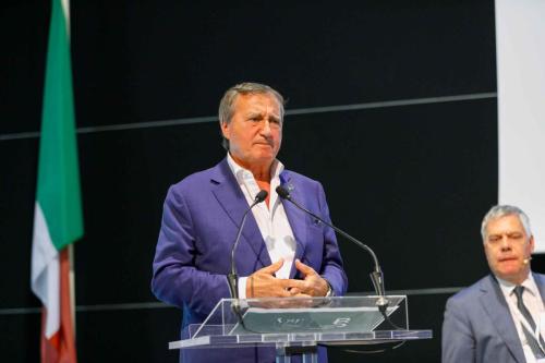 Brugnaro